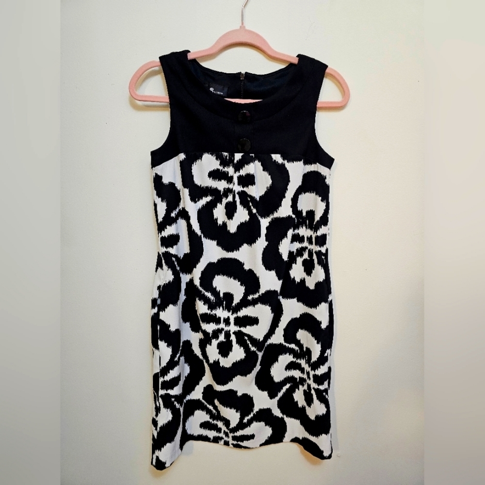 AB Studio size 2 abstract knee length shift dress‎
